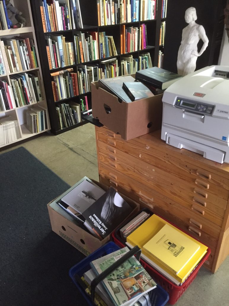 Örebro Konstskolas bibliotek Örebro Konstskolas bibliotek